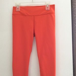 Fabletics Cropped Leggings M Bright Orange